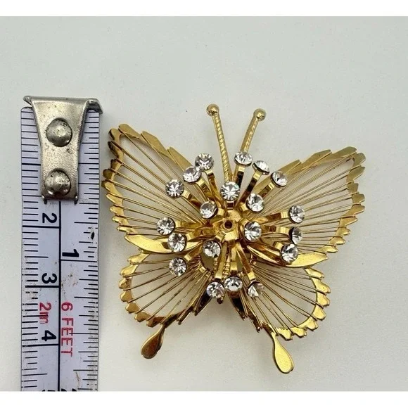 Monet Spinneret Butterfly Brooch 1961 Menagerie Rhinestone Gold Tone Pin 1.75" - Picture 7 of 7